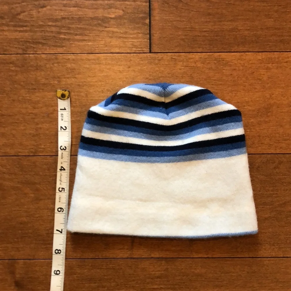 Winter Ski Snow Beanie Blues, Black, White